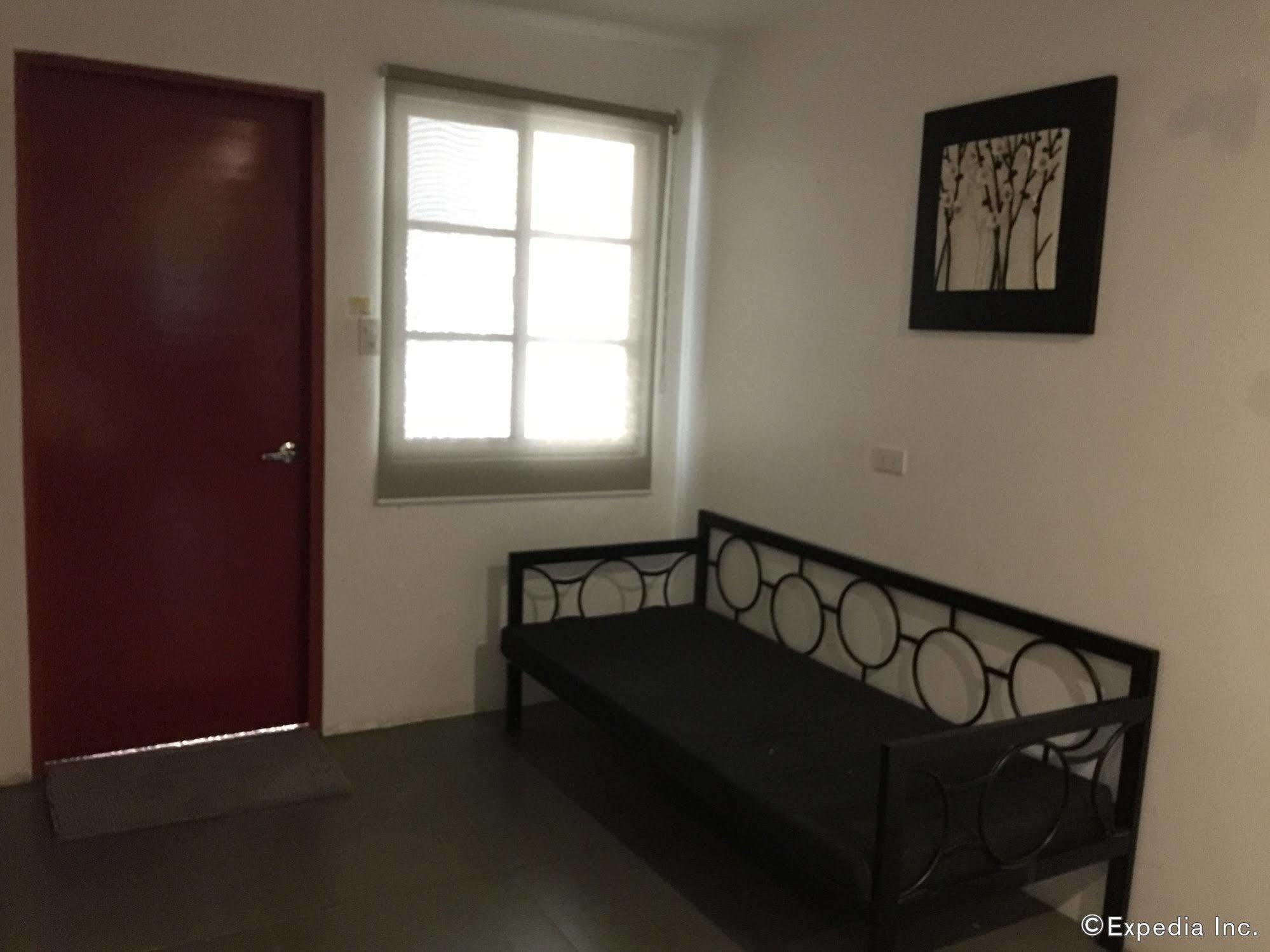 Reddoorz Micasa Lodge Coron Palawan Екстер'єр фото