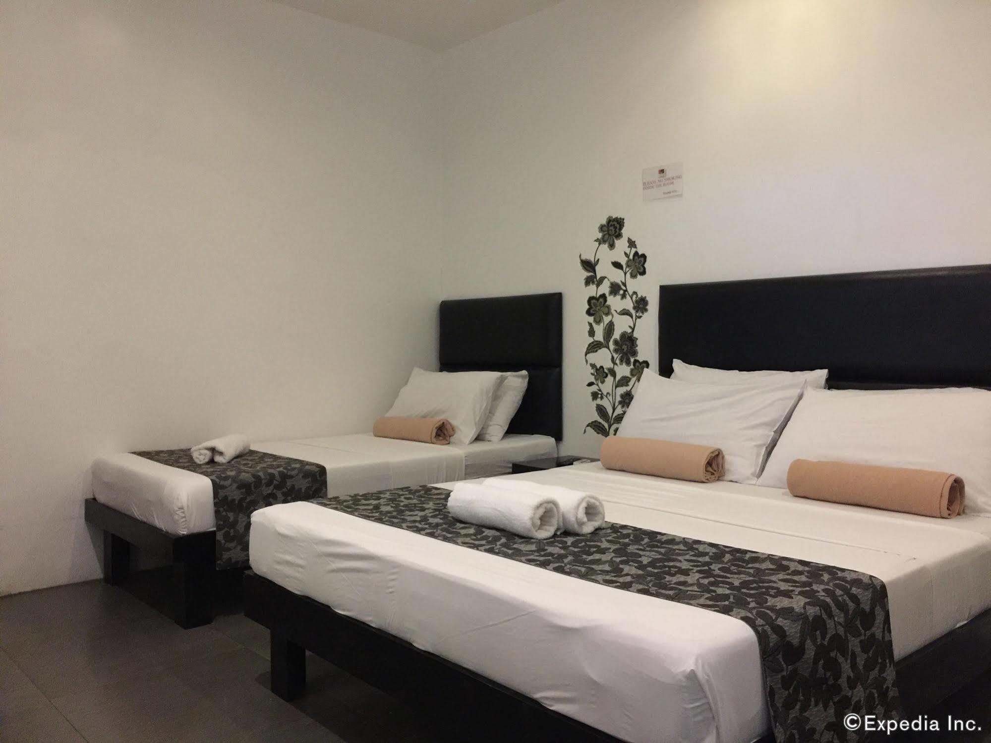 Reddoorz Micasa Lodge Coron Palawan Екстер'єр фото