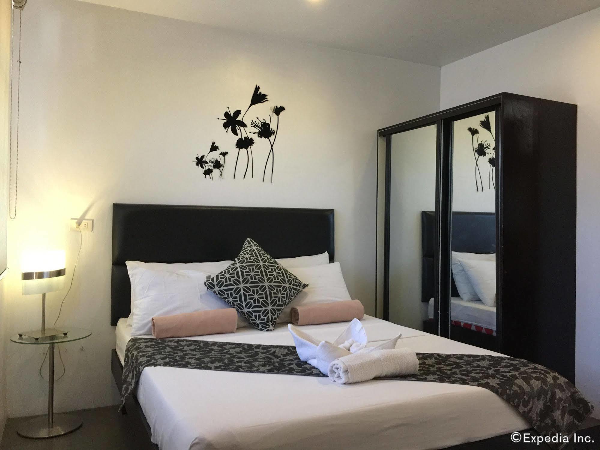 Reddoorz Micasa Lodge Coron Palawan Екстер'єр фото