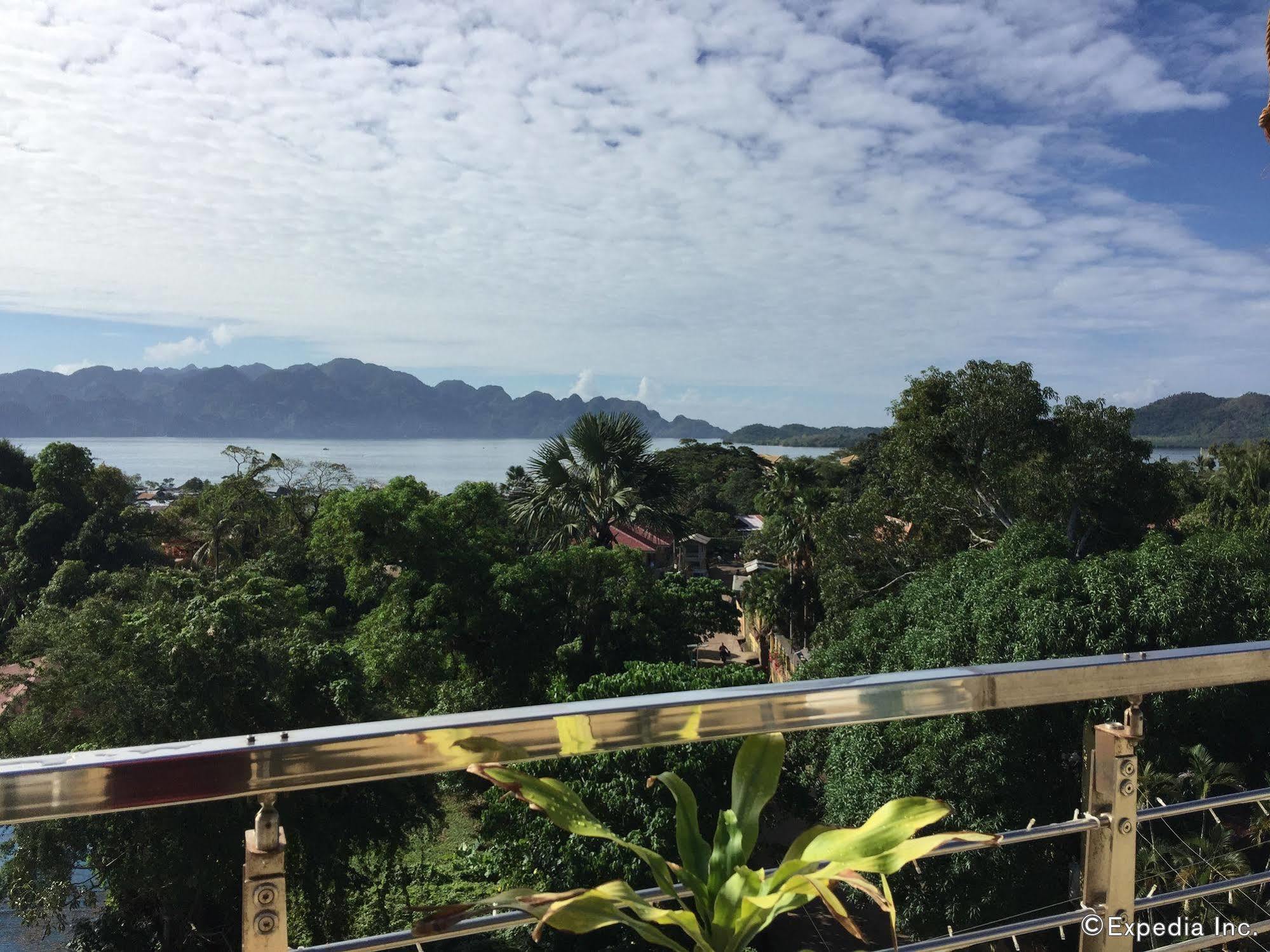 Reddoorz Micasa Lodge Coron Palawan Екстер'єр фото